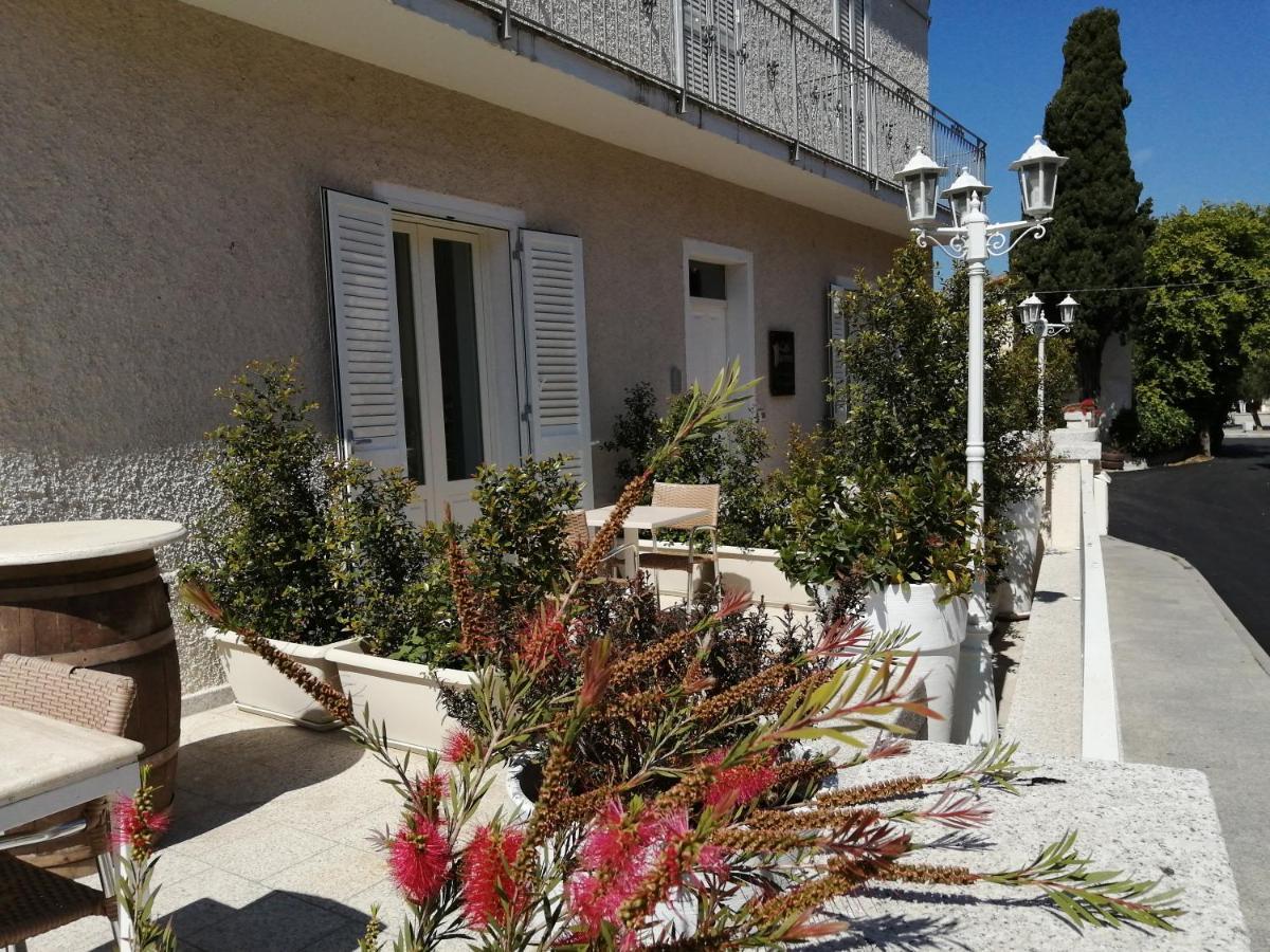 Marme Ξενοδοχείο San Teodoro  Εξωτερικό φωτογραφία
